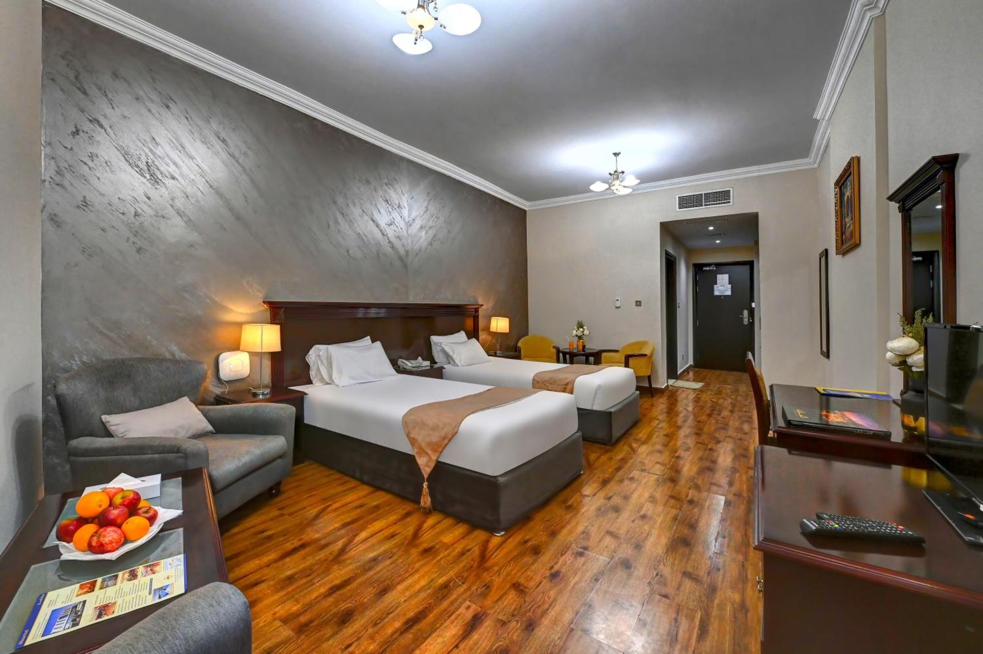 Al Bustan Hotel Schardscha Exterior foto