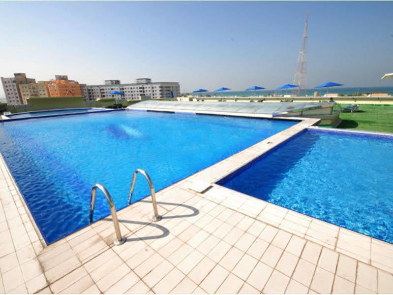 Al Bustan Hotel Schardscha Exterior foto